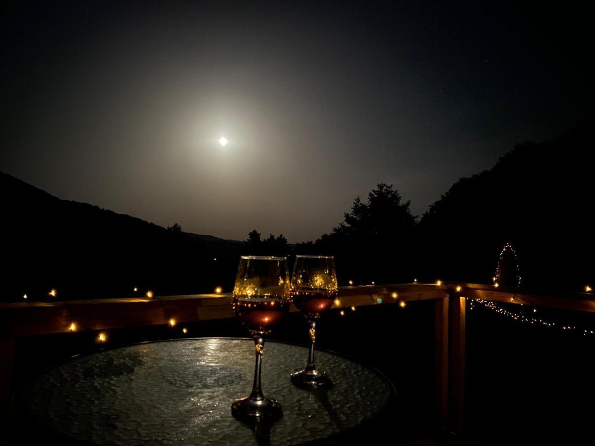Sunrise Glamping Retreat Hotel Galesu ภายนอก รูปภาพ
