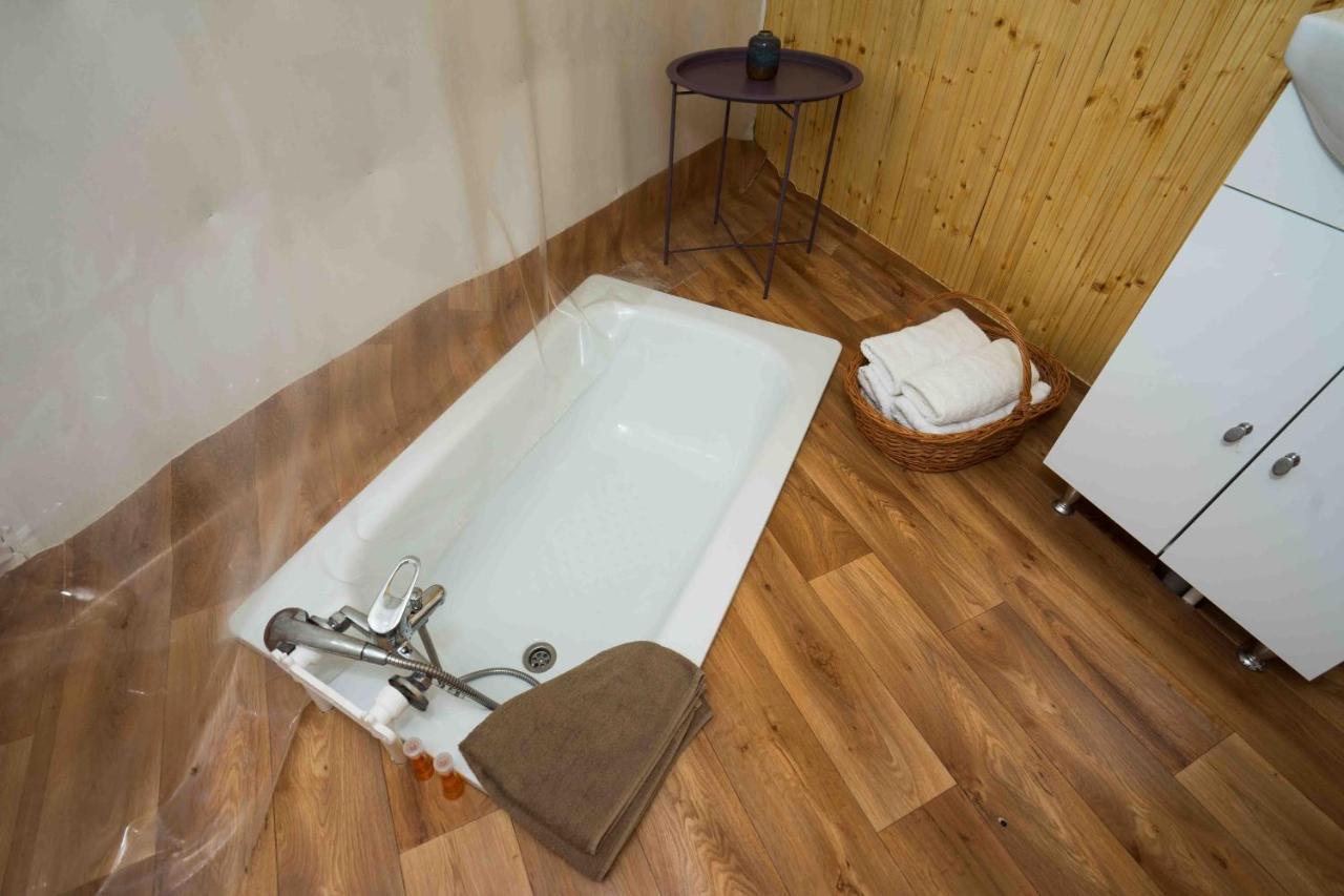 Sunrise Glamping Retreat Hotel Galesu ภายนอก รูปภาพ
