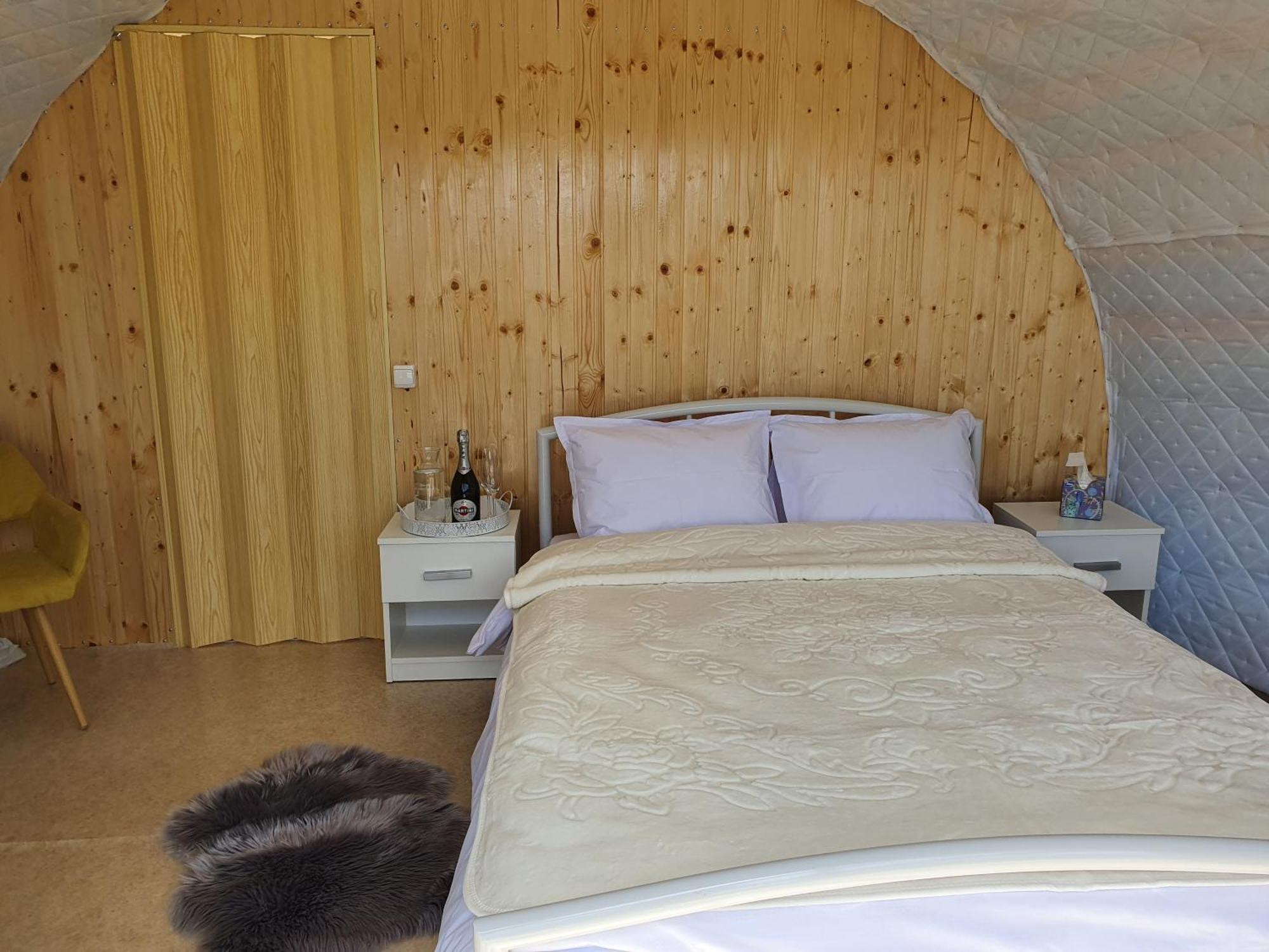Sunrise Glamping Retreat Hotel Galesu ห้อง รูปภาพ