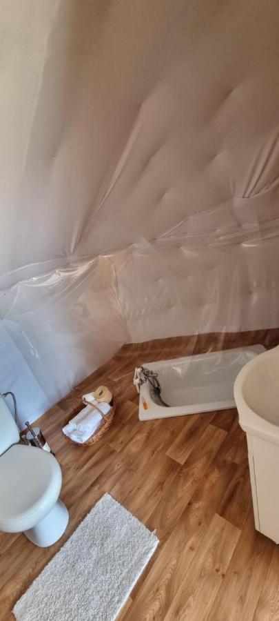 Sunrise Glamping Retreat Hotel Galesu ภายนอก รูปภาพ