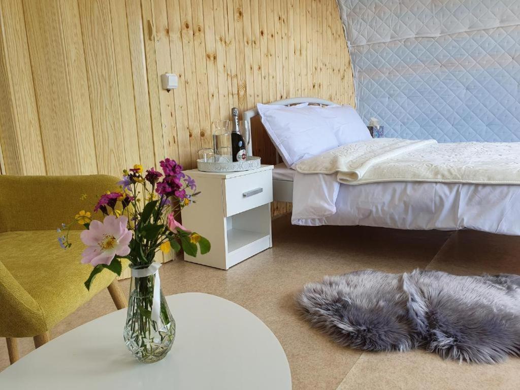 Sunrise Glamping Retreat Hotel Galesu ภายนอก รูปภาพ