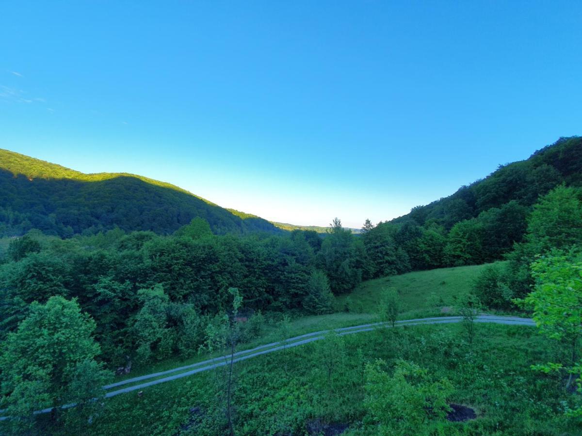 Sunrise Glamping Retreat Hotel Galesu ภายนอก รูปภาพ